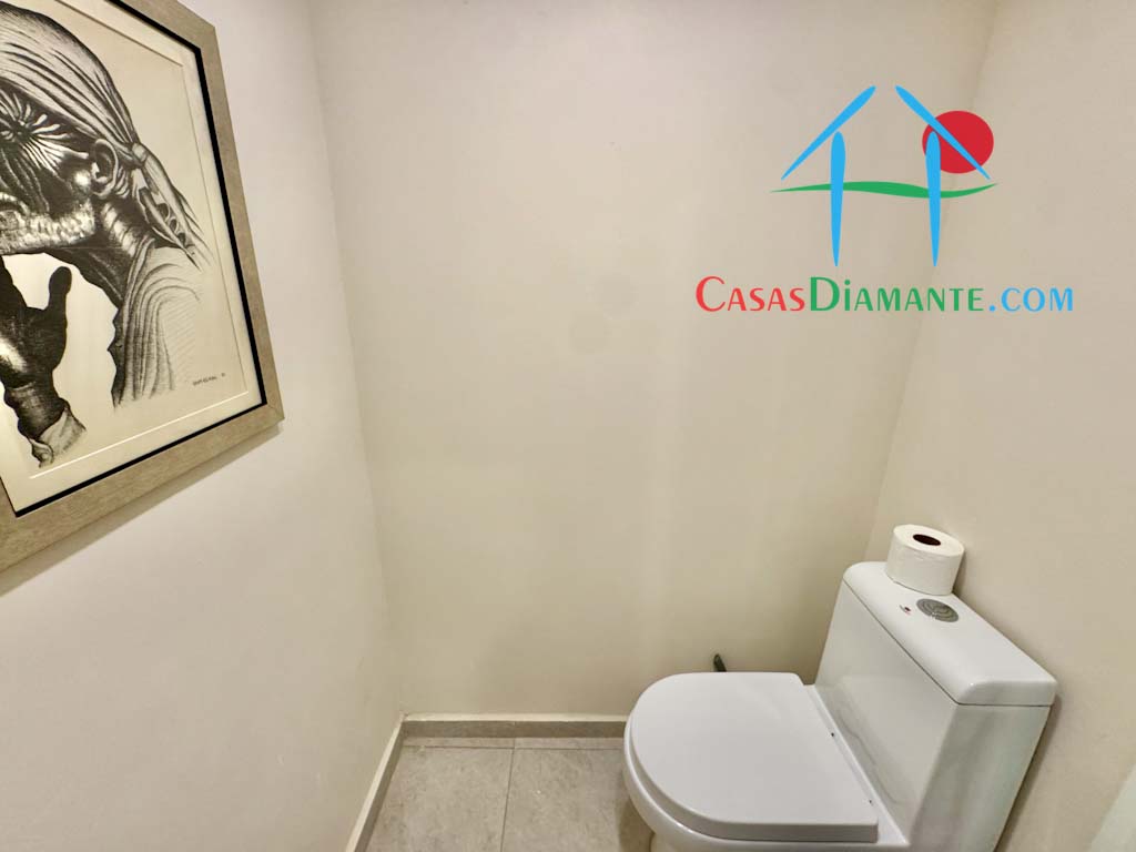 Aquarelle 1602 - Baño de visitas 2